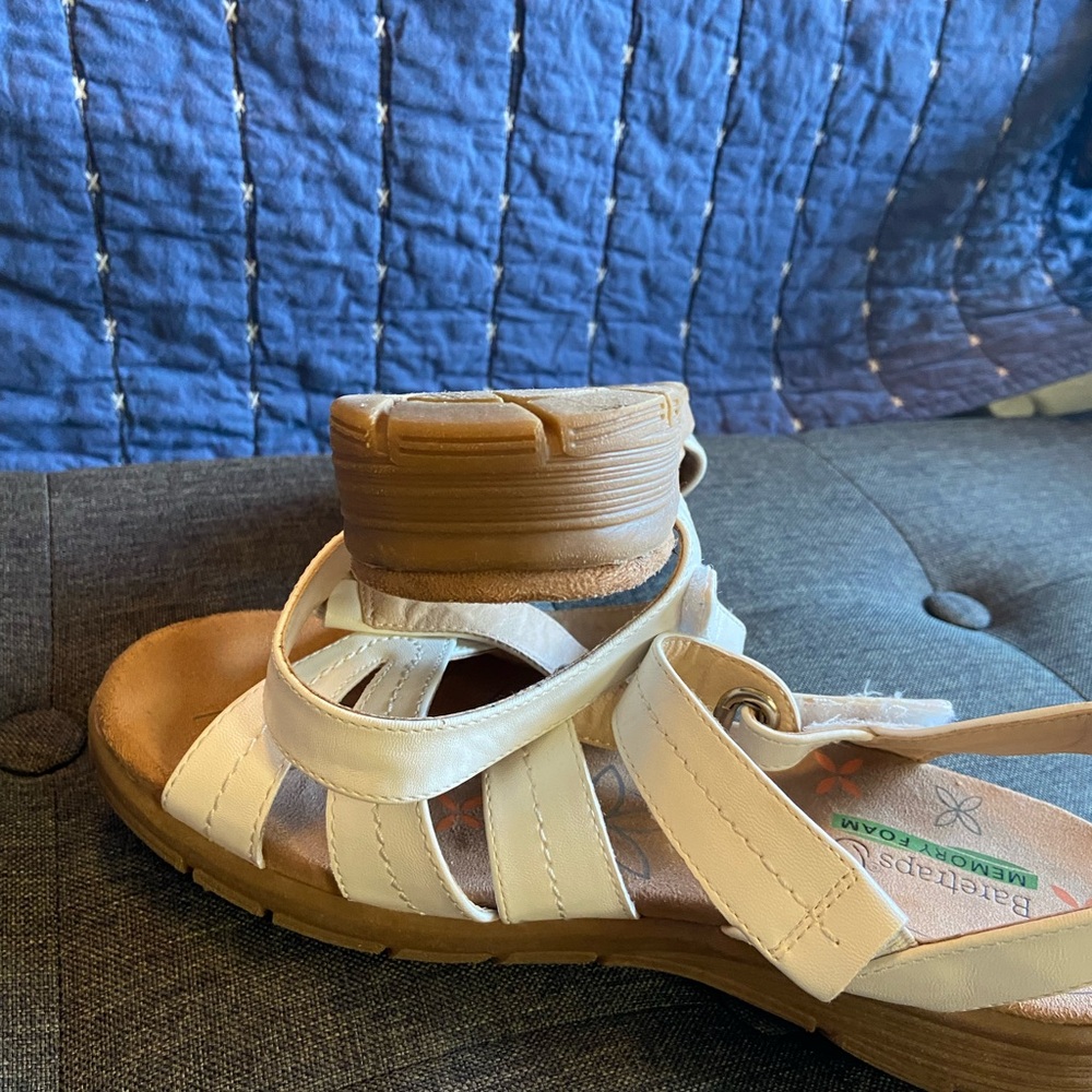 BareTraps White Strappy Sandals - Picture 4 of 6